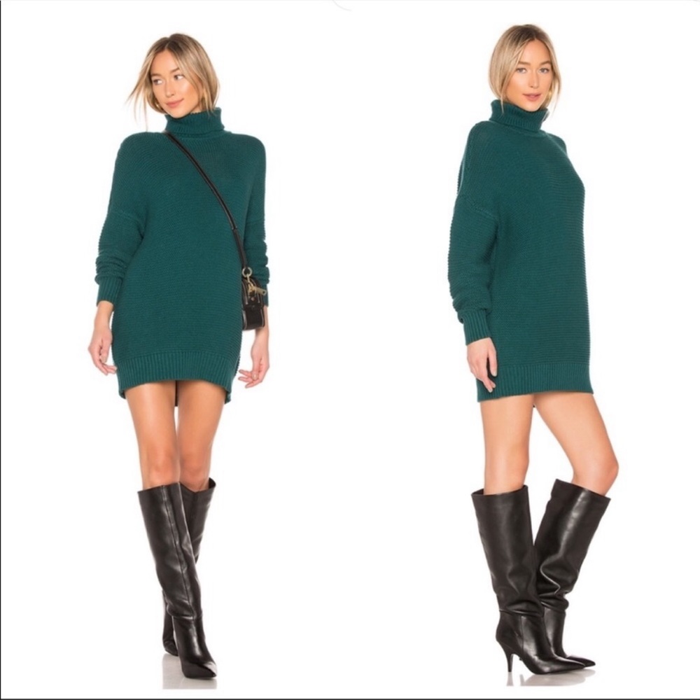 HOUSE OF HARLOW x Revolve green sweater mini dress